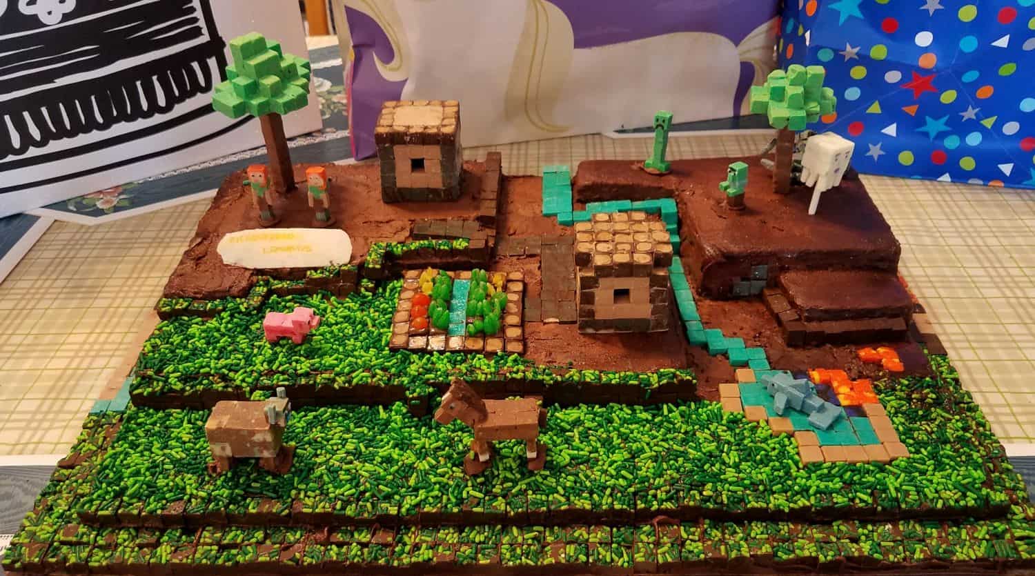 Minecraft Theme Cake | Minecraft birthday cake – Liliyum Patisserie & Cafe